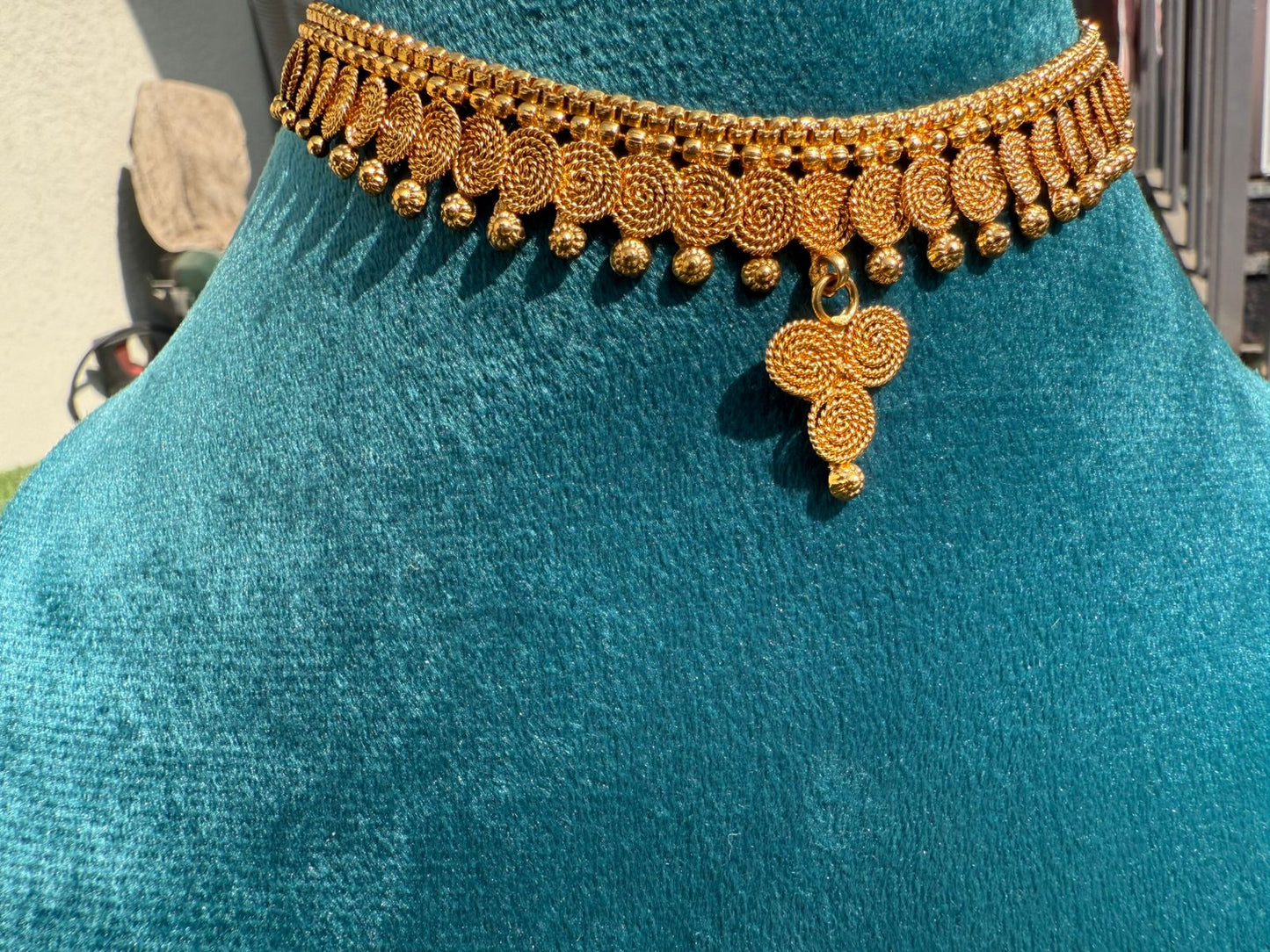 Gamthi Neckpiece – Traditional Indian Jewelry Celebrating Color, Culture, and Craft