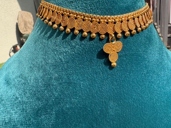 Gamthi Neckpiece – Traditional Indian Jewelry Celebrating Color, Culture, and Craft